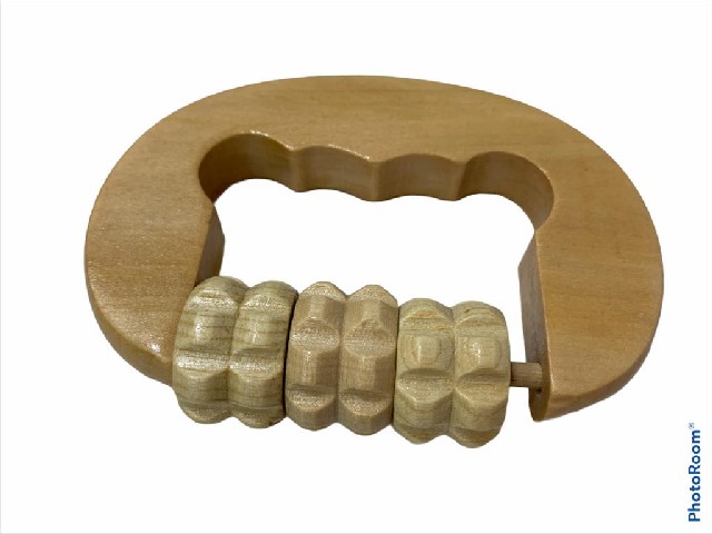 MASAJEADOR DE MADERA