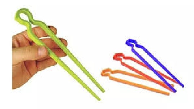 PINZA SUSHI PLASTICO